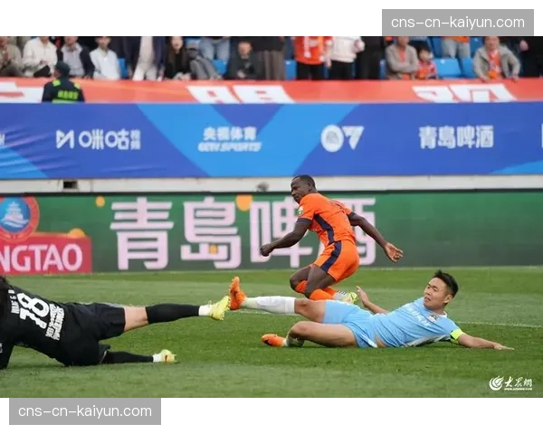 青岛海牛1-0战胜河南队，取得新赛季首场胜利